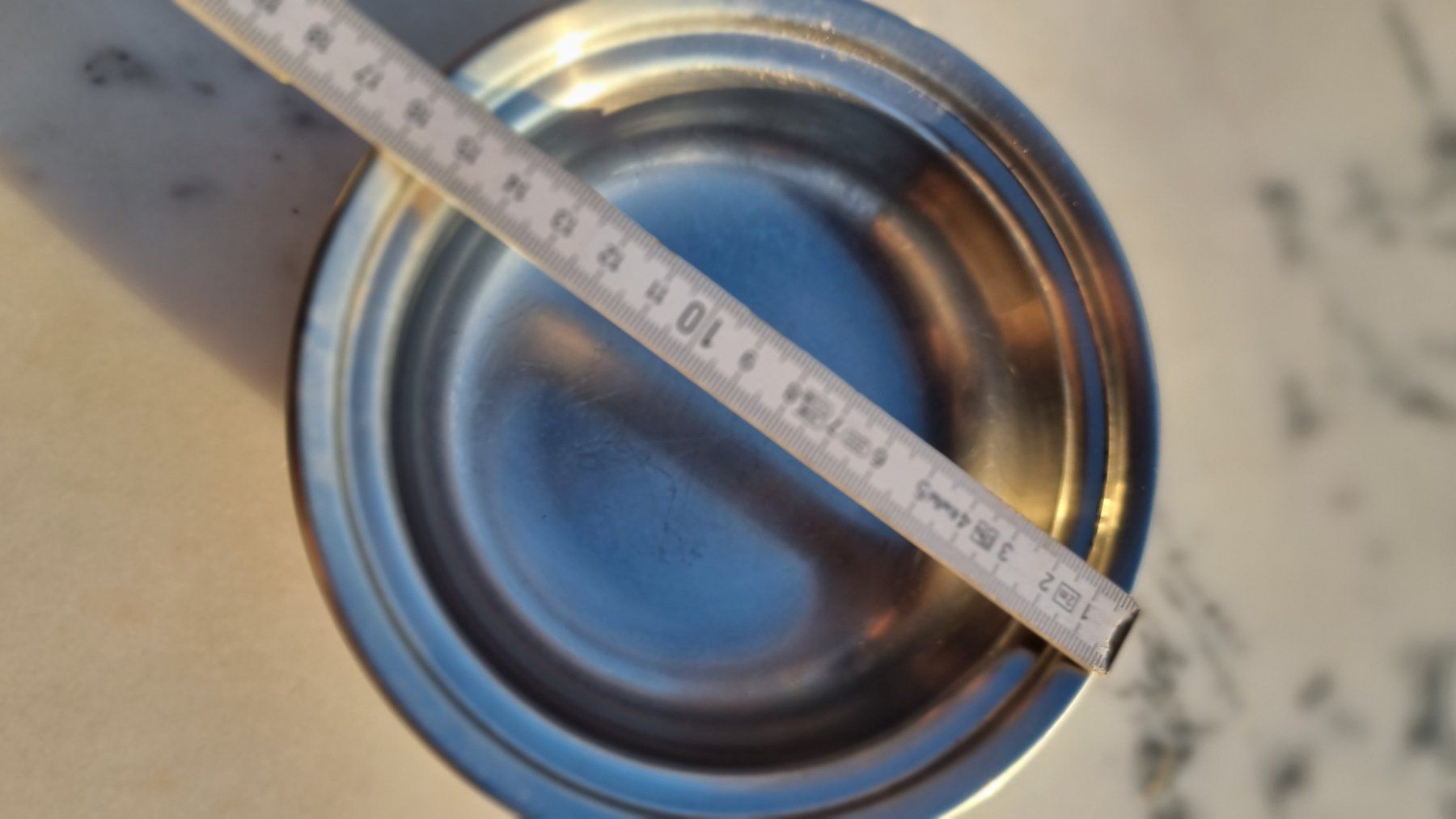 Ciotole: Schale mit Deckel aus Metall 16 – Usato da Wald ZH venduto da Martin79 6