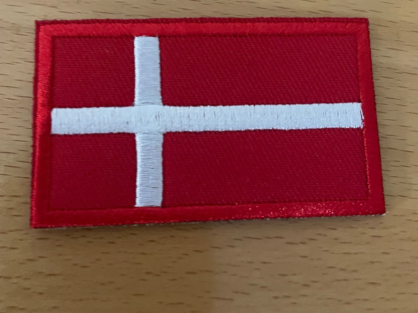 Patches: Dänemark Flagge Patch  Aufnäher mit Klettverschluss – Neu (gemäss Beschreibung) aus Horn von abutre72