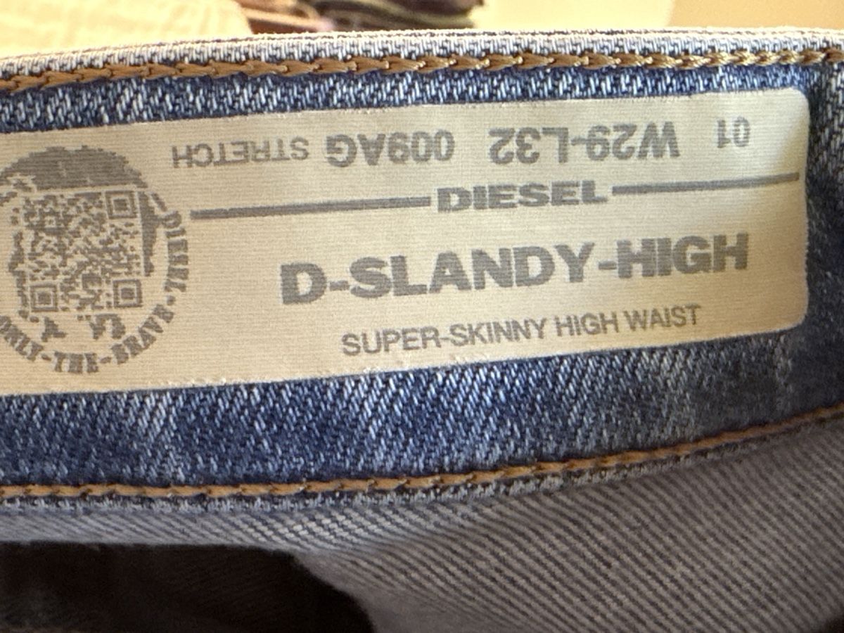 Jeans: Diesel women Jeans size 29  – Usato da Geneve venduto da fed_grg5 4