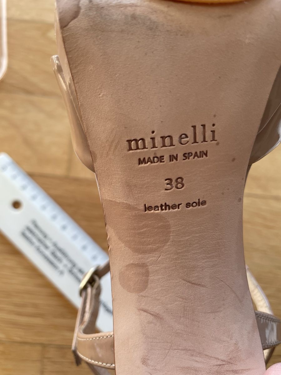 Chaussures femmes: Minelli Sandalen, nude Lackleder, Grösse 38 – Neuf (Voir description) à Zürich par SeldaY 7