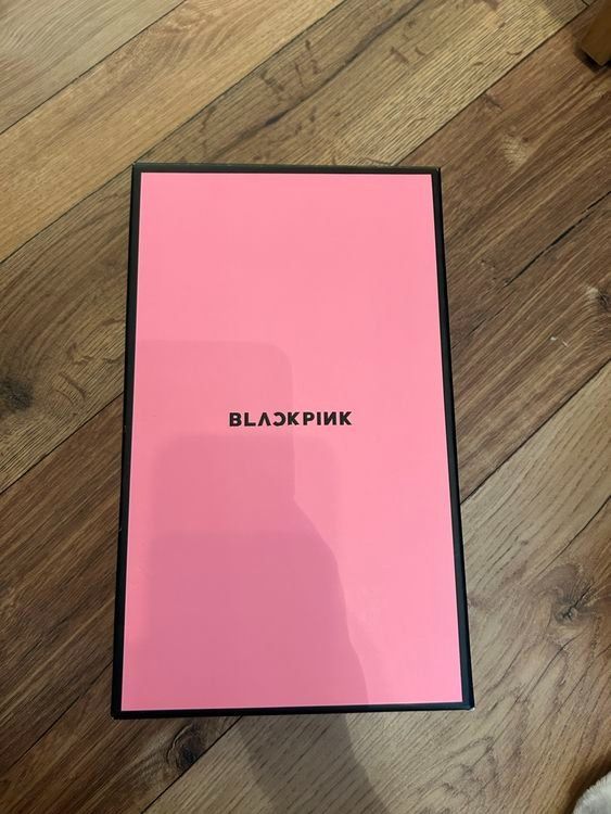 CD: Blackpink Lightstick Version 2 Kpop – Usato da St. Gallen venduto da Simple_user_01 3