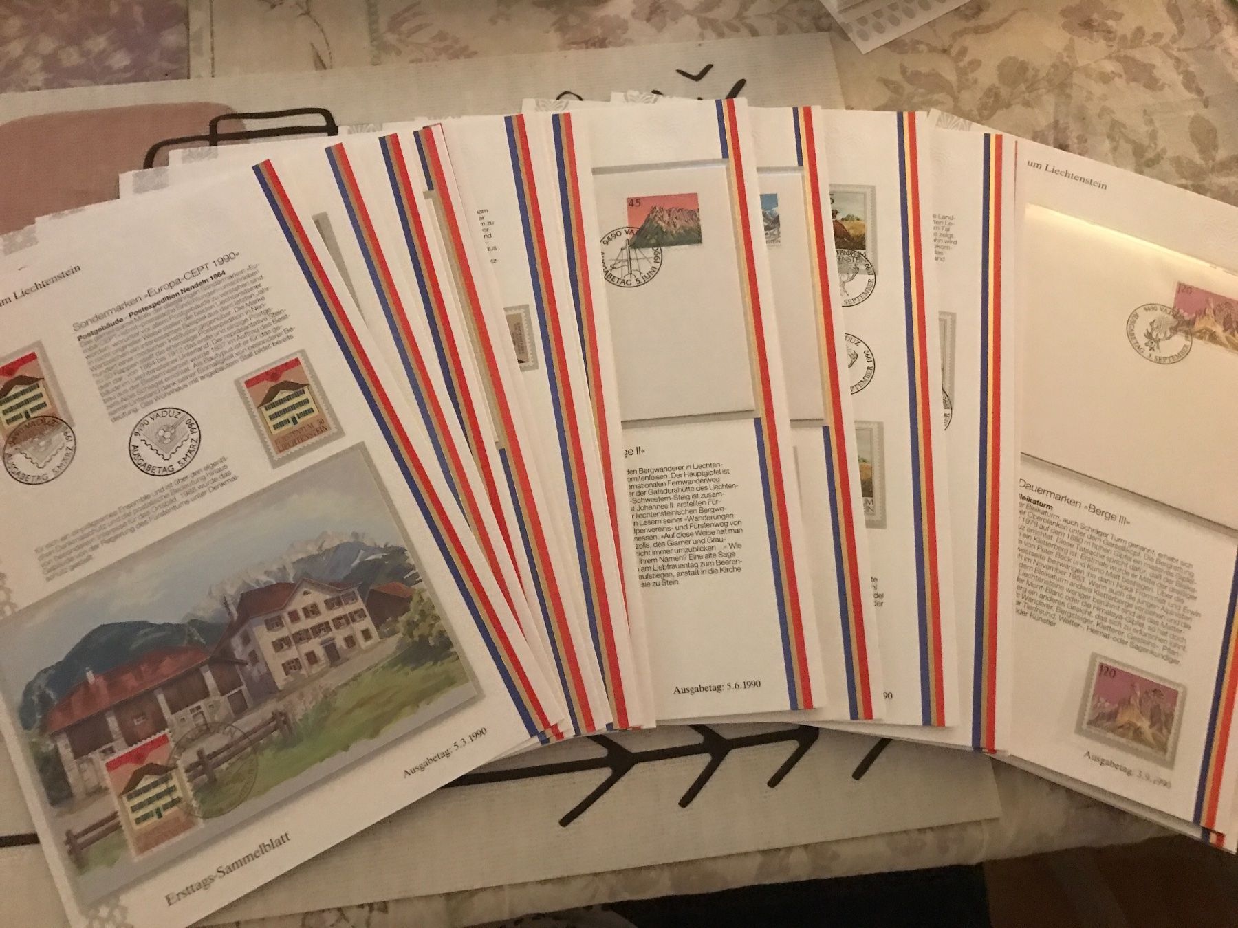 Tutti i francobolli: Liechtenstein Ersttags-Sammelblätter 1990 – Usato da St. Gallen venduto da Setin 1