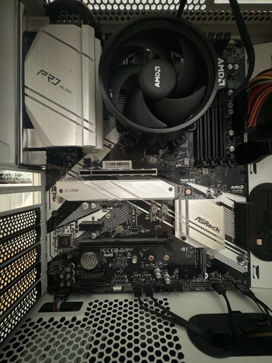PCs: Gaming PC für Bastler – D'occasion à Rorschacherberg par LuksPCs 6