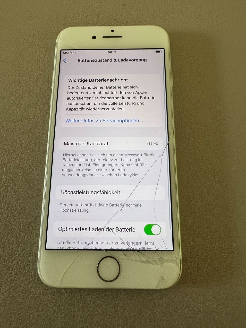 Apple Telefoni cellulari / Smartphones: iPhone 8 – Difettoso da Adliswil venduto da Busys 2