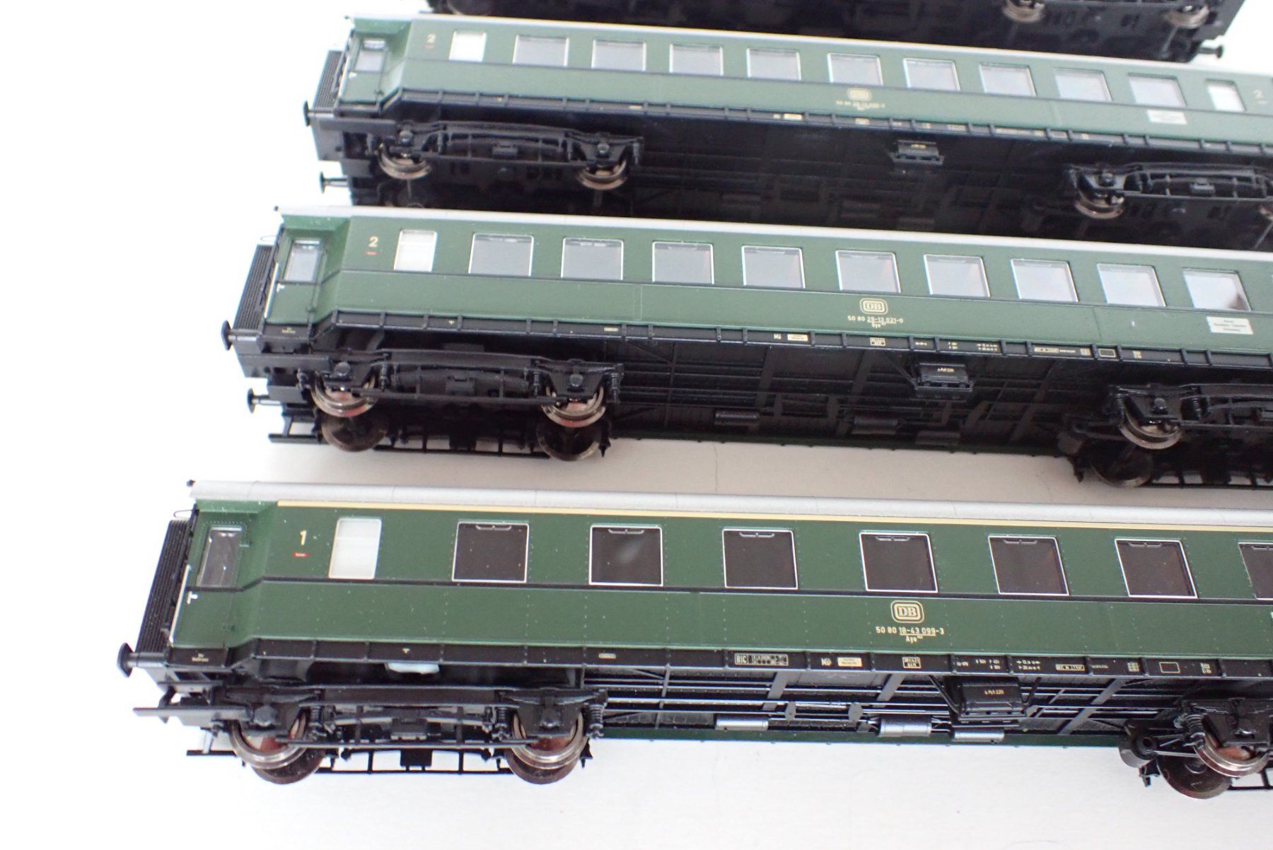Liliput Trains électriques: DB Schnellzugwagen – Neuf avec emballage d'origine à Bützberg par Riviera-Express 1