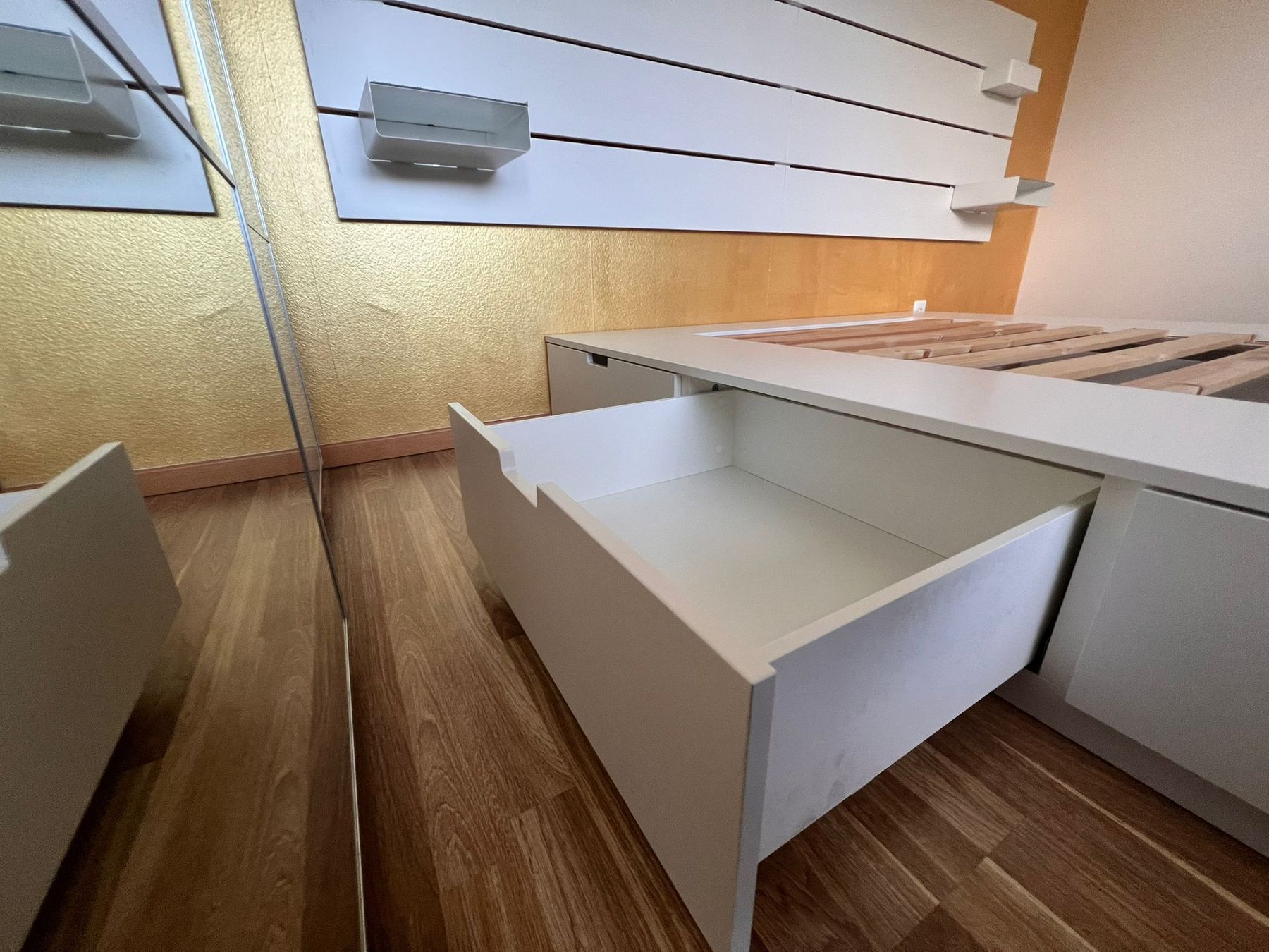 Letti: NORDLI Bettgestell weiss IKEA – Usato da Pfäffikon ZH venduto da Batgirl78 5