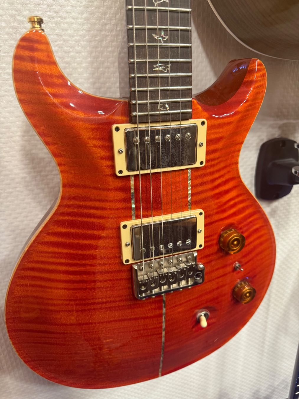 Strumenti musicali: PRS Santana MD aktiv schaltbar – Usato da Neuhausen venduto da vol_ts2t