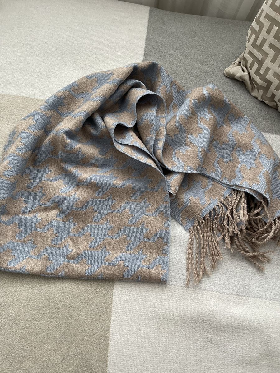 Foulard & Sciarpe: Luisa Spagnoli Schal Wolle – Usato da Wichtrach venduto da Adriana222 2