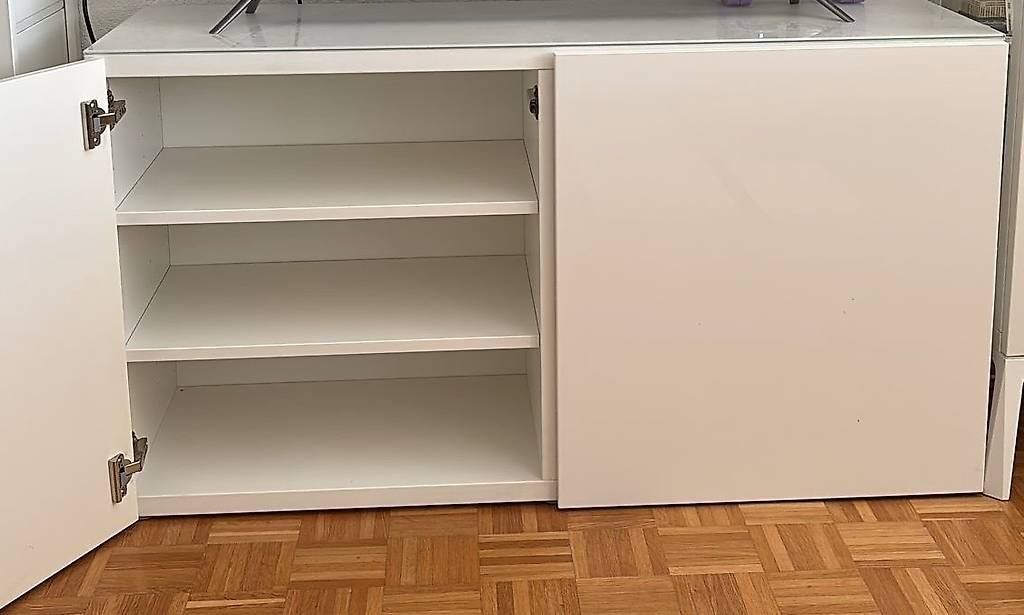 Ikea Kommoden: IKEA Besta Kommode – Gebraucht aus Zürich von VortexVibes