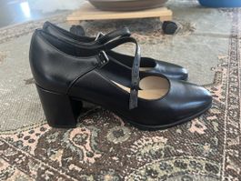 Clarks Lederschuhe, schwarz, Gr. 39, nie getragen