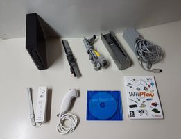 Konsole Nintendo Wii mit Zubehör