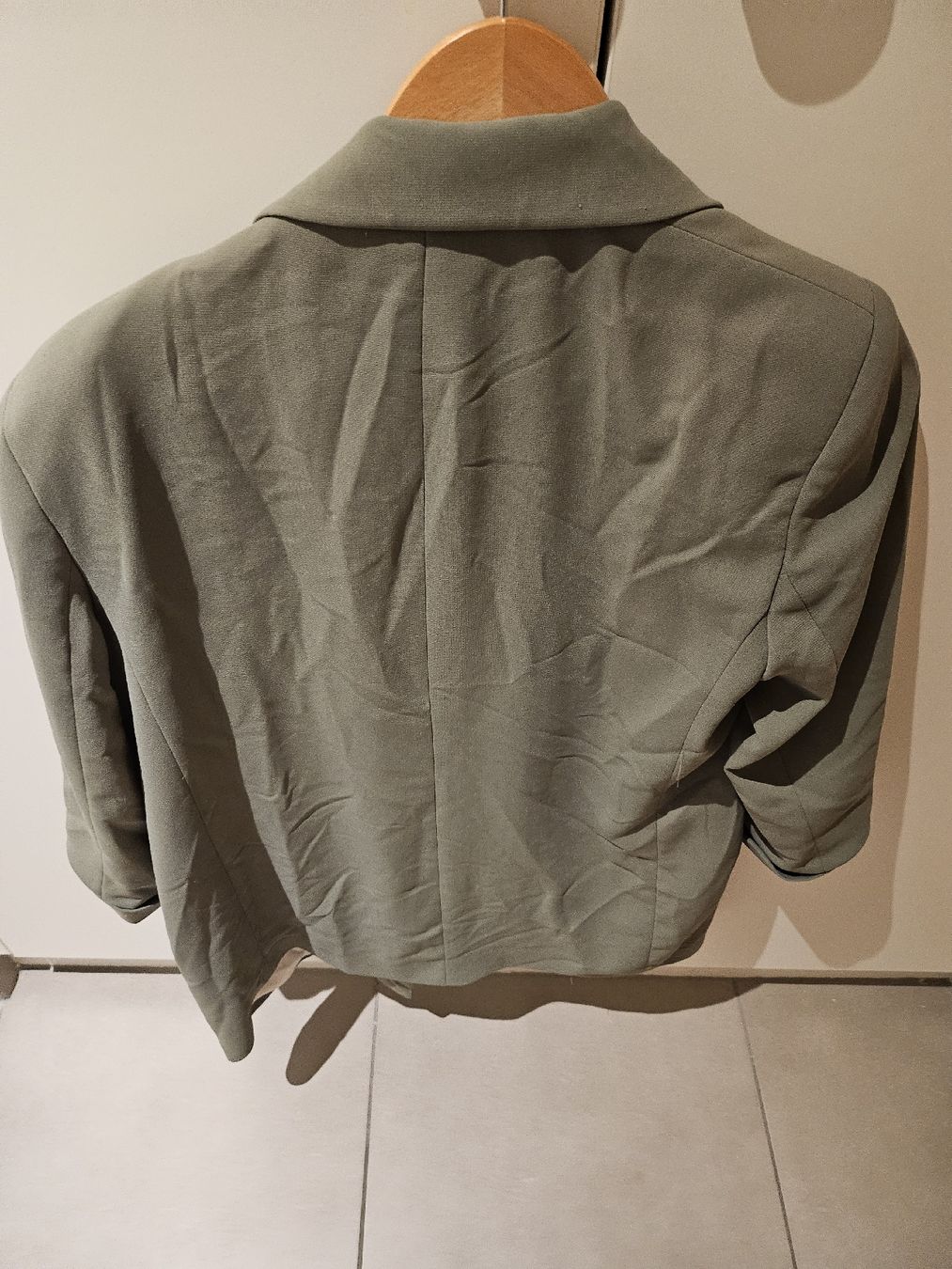 Zara Jacken: Joli blazer vert – Neu und originalverpackt aus La Tour-de-Peilz von mar_2r26 1