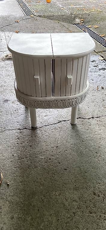 Comodini: Shabby Chic Möbel – Usato da Toffen venduto da Papajoe 1