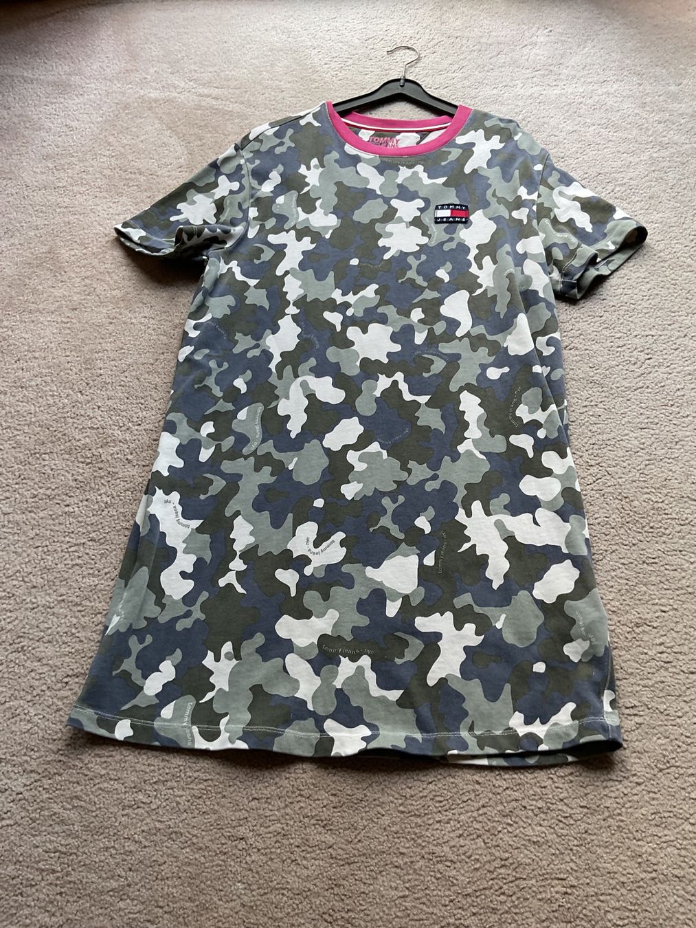 Vestiti: Kleid Tomm. Hilfiger S – Usato da Dielsdorf venduto da Jgent