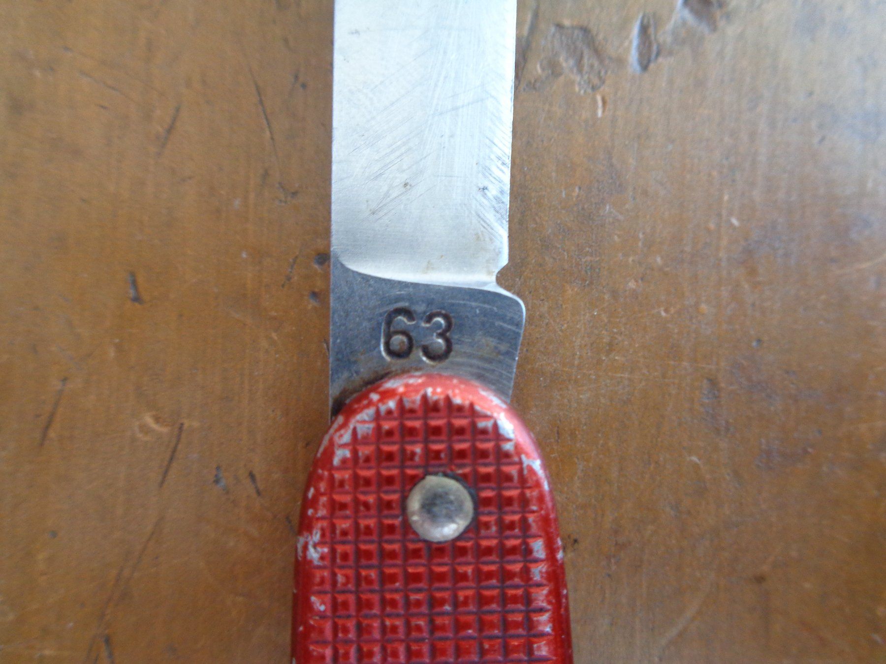 Victorinox Coltelli tascabile: Rotes Soldatenmesser, Jg. 63 – Difettoso da Schindellegi venduto da schelten2019 3