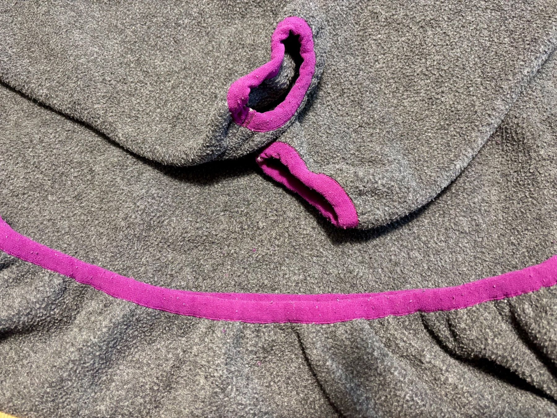Jack Wolfskin Maglioni & Felpe: PULLOVER POLAIRE JACK WOLFSKIN  XXL VINTAGE – Usato da Losone venduto da courrier 2