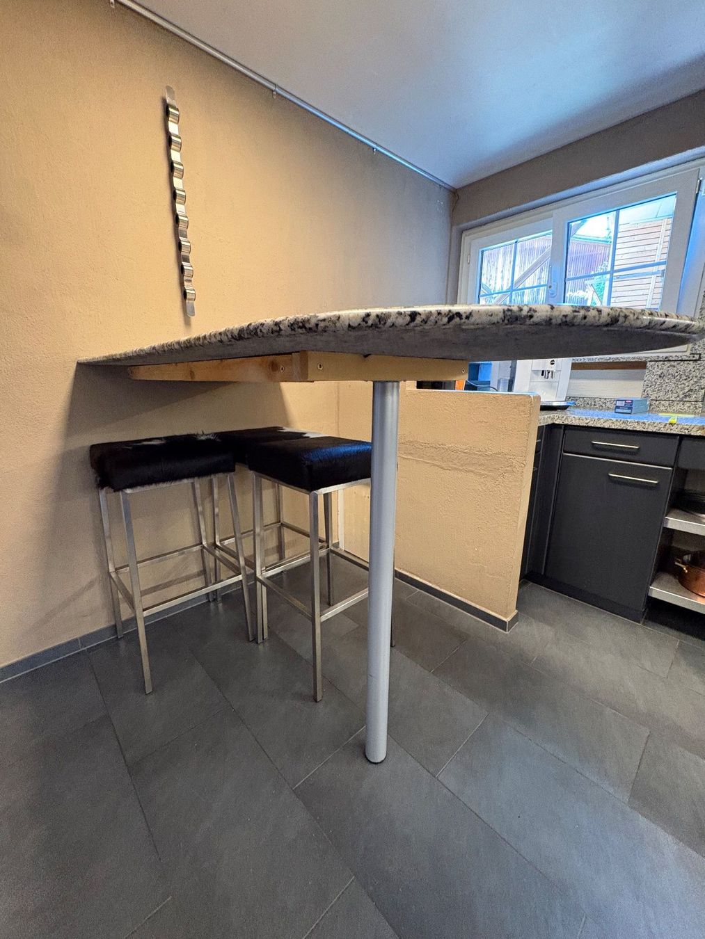 Tische: Tischplatte Granite Bianco Sardo – Gebraucht aus Thalwil von zena4
