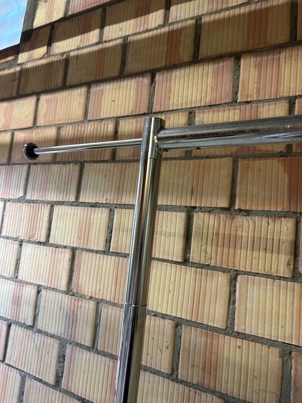 Sonstige Dekorationen & Accessoires: Super solider Kleiderständer, Ruoff Metallbau – Gebraucht aus Glattpark(Opfikon) von Cmberger 2
