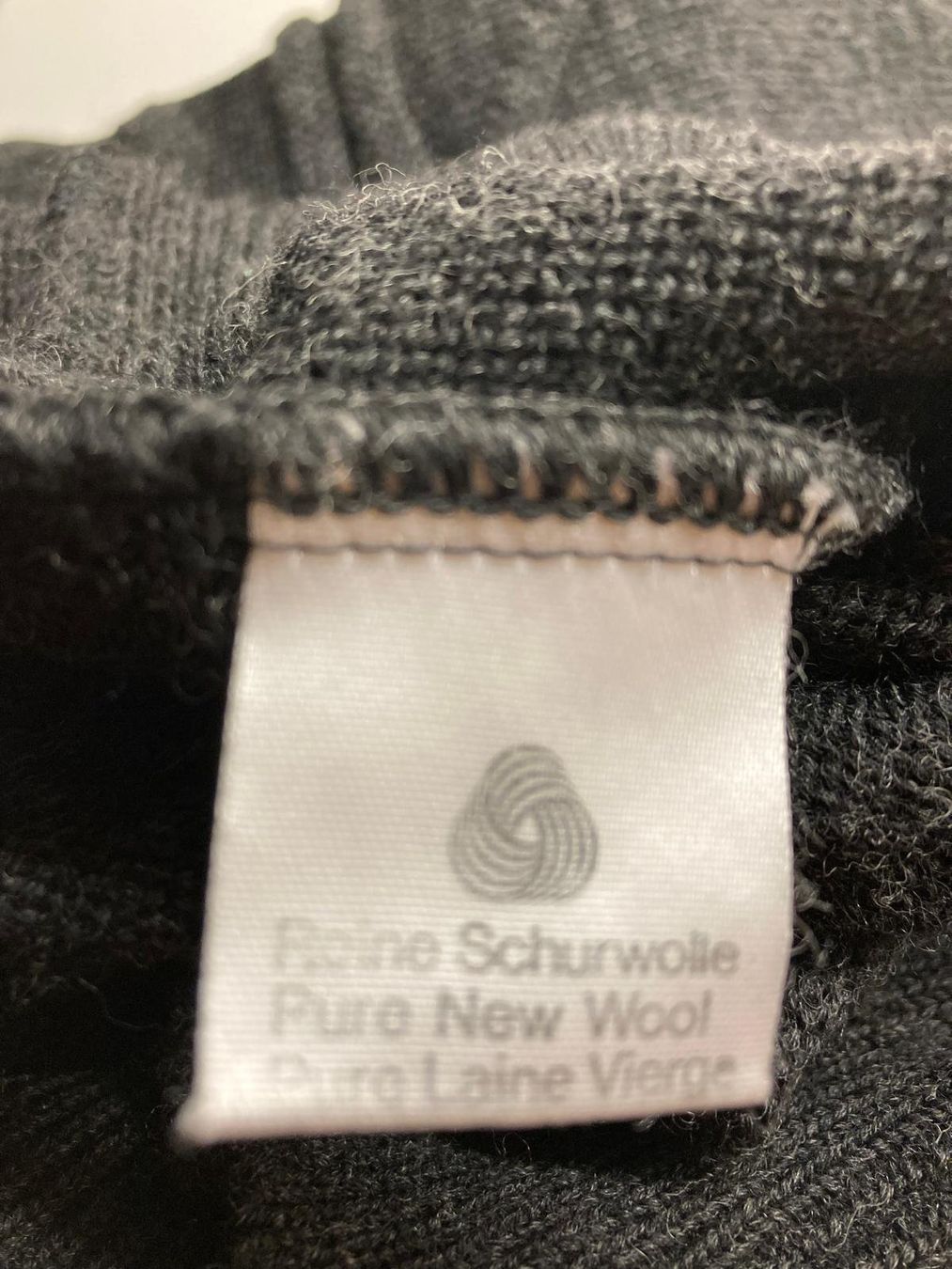 Falke Maglioni & Felpe: Pullover FALKE grey for men – Usato da Zürich venduto da aygo_a 4