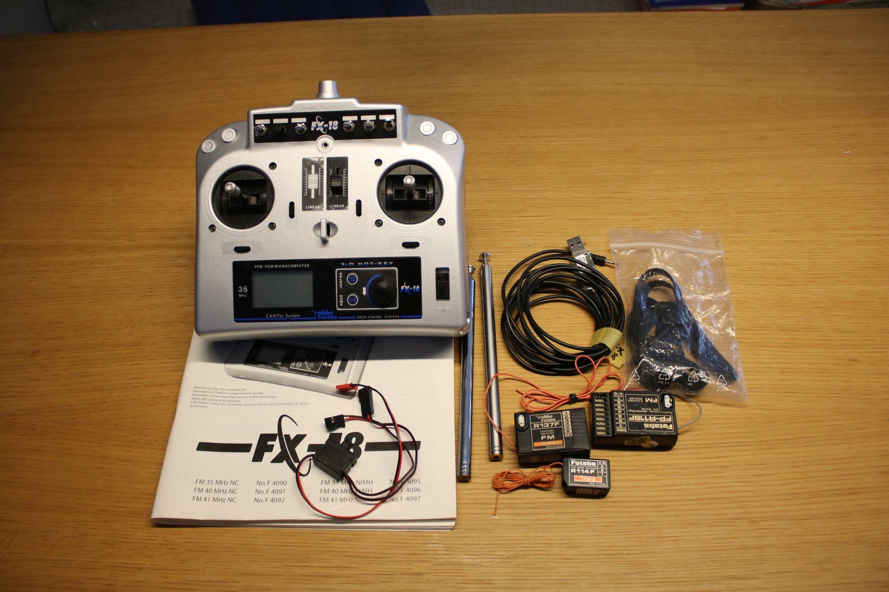 Futaba Telecomando: Futaba/Robbe   FX18   FM35/K70 – Usato da Winterthur venduto da Anef