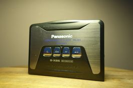 Panasonic RQ-X01