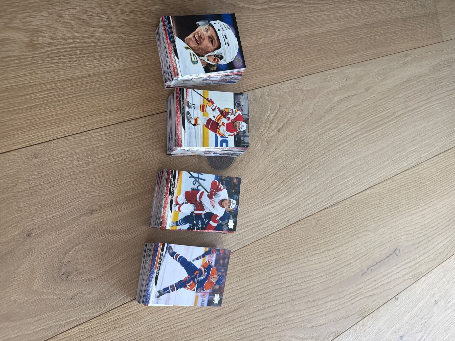 NHL Sammelbilder & Trading cards: 202 Base 24-25 Upper Deck Hockey Cards – Neu (gemäss Beschreibung) aus Goldach von Swiizzy27