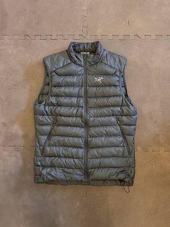 Arc'teryx Cerium LT Vest (Daunenweste Grösse M)