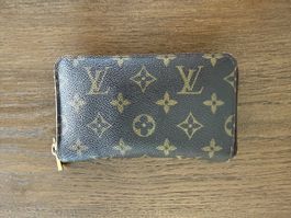 Louis Vuitton Zippy Wallet Monogram 