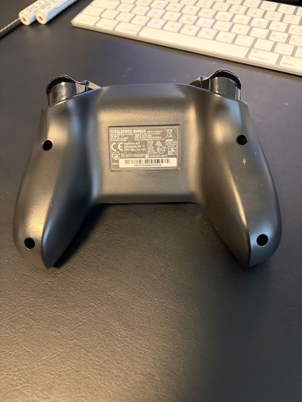 Steelseries Controller: Steelseries Controller Nimbus Bluetooth für Apple Produkte – Usato da spreitenbach venduto da starion05 4