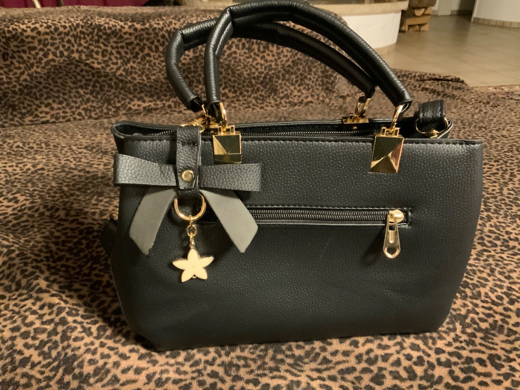Borse da donna: Handtasche – Nuovo (secondo la descrizione) da Kreuzlingen venduto da son_8cwm 1