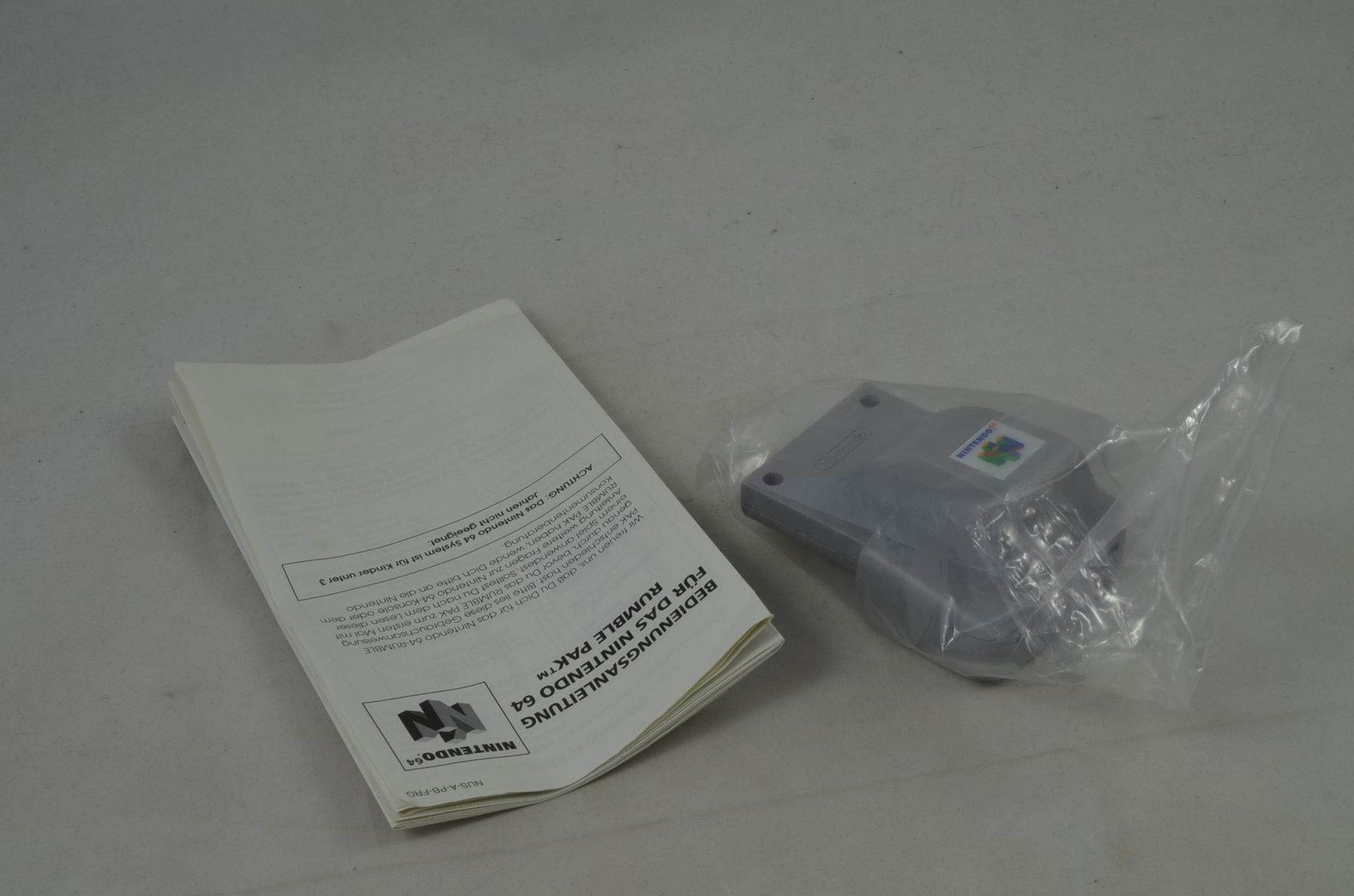 Altri accessori: N64 Rumble Pack mit OVP – Usato da Buchs AG venduto da SellAndBuyX 5
