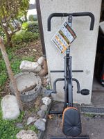 Total Crunch Fitnessgerät mit Trainingsplan gut erhalten