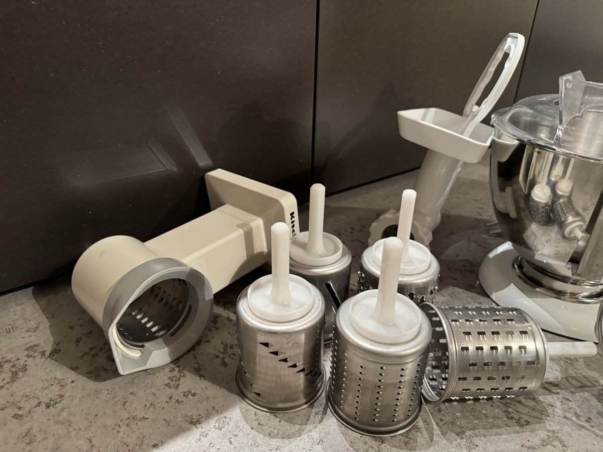 Kitchenaid Elettrodomestici da cucina: KitchenAid Classic mit Zubehör, Top! – Usato da Heerbrugg venduto da Heaven09 1