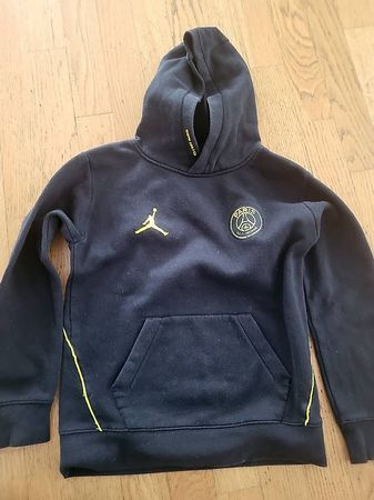 PSG Hoodie Kapuzenpullover Gr. M Fussbal