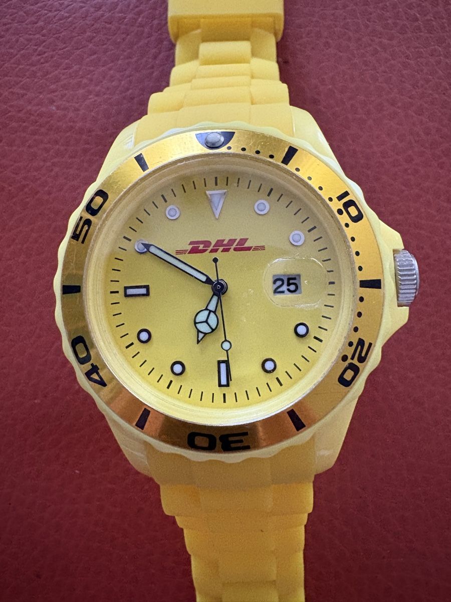 Orologi: DHL Uhr – Nuovo (secondo la descrizione) da Oberwil BL venduto da elk_wf5x