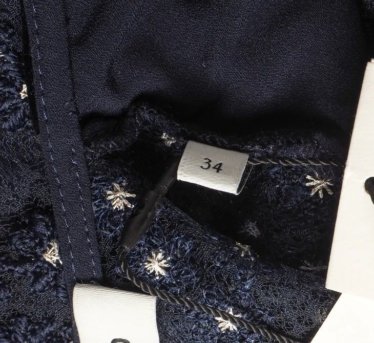 Sandro Robes: Robe Sandro – Neuf avec emballage d'origine à Montreux par ManiS97 5