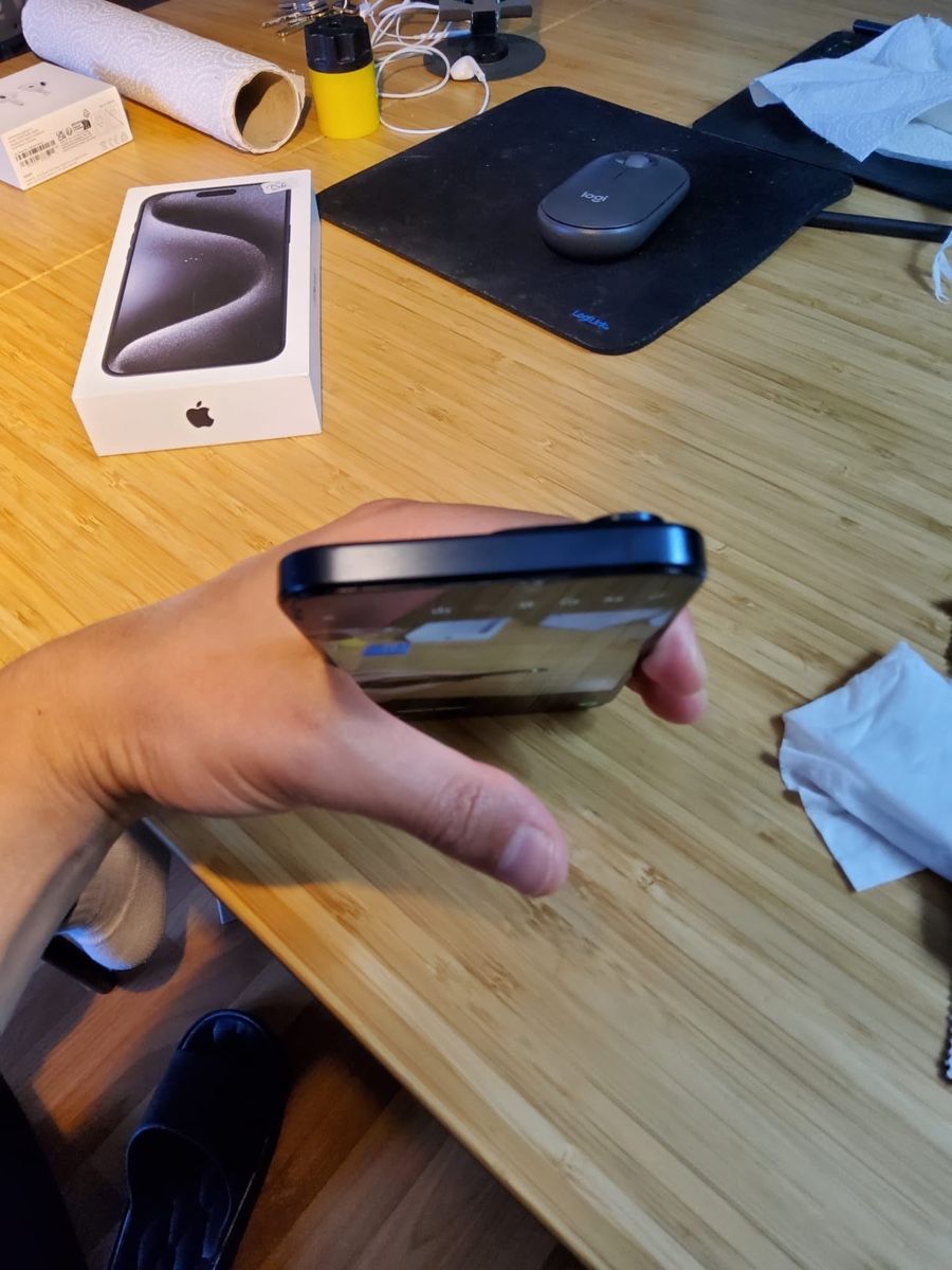 Apple Portables: Apple iPhone 15 pro Max 5G 256 Gb Blue ti – D'occasion à Sierre par kad_2vx8 1