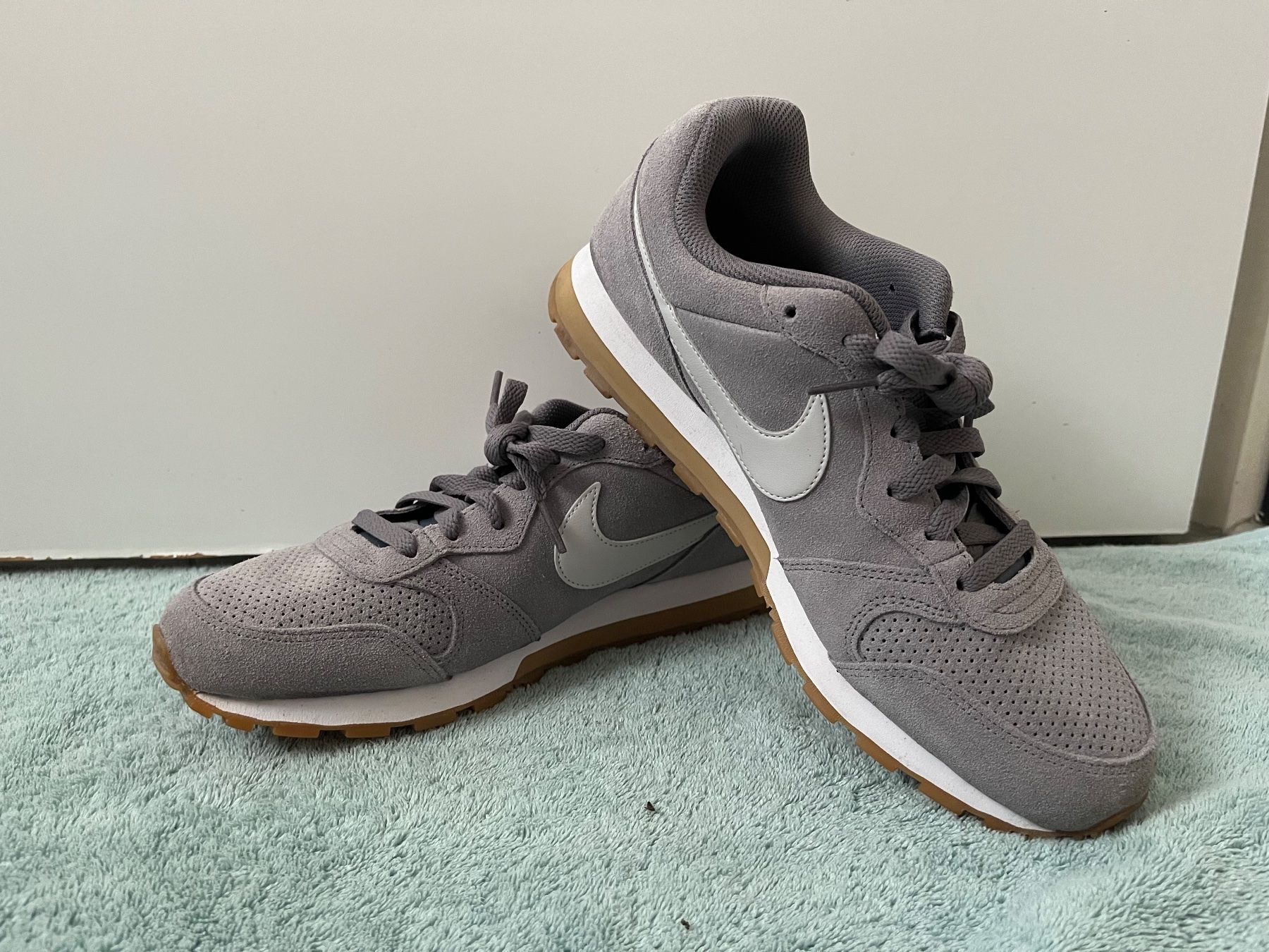 Nike Chaussures femmes: Nike Sneakers – Neuf (Voir description) à Rheineck par CoGer
