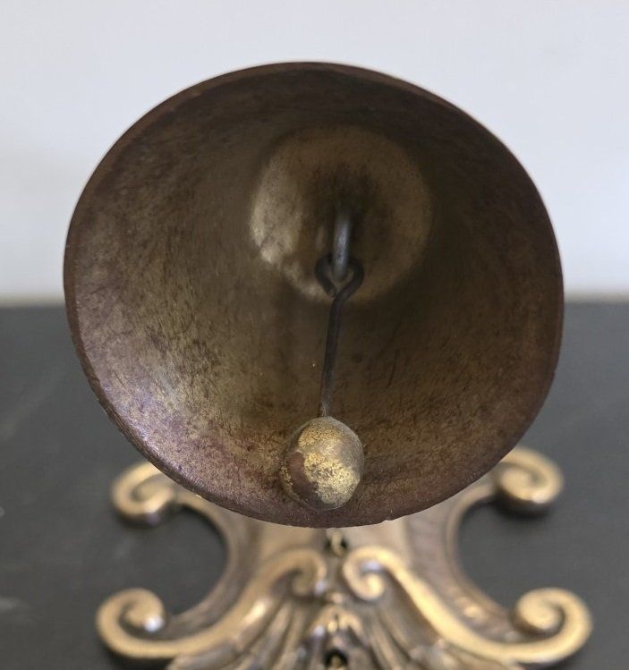 Campanacci mucche: Vintage Wandglocke aus Messing Glocke – Usato da Flums venduto da Flumsantik 1
