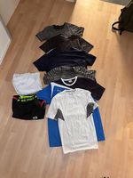 Kleiderpaket Sportbekleidung Sportshirts Sporthosen