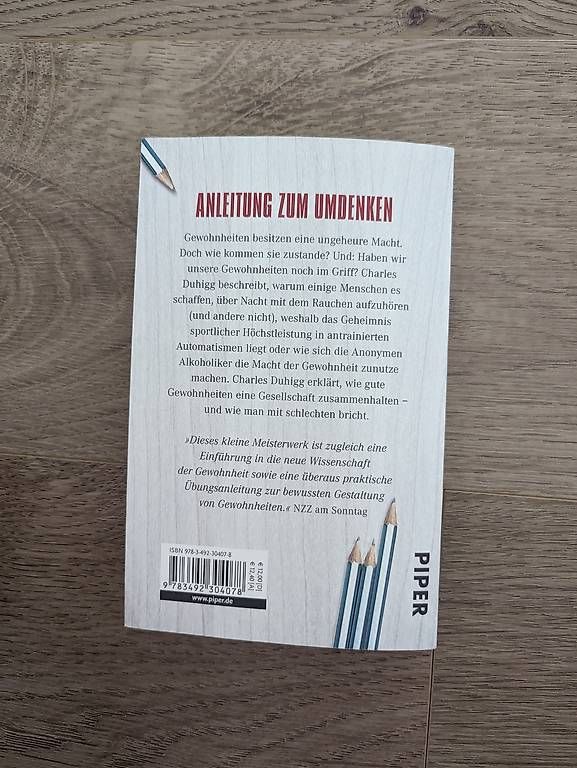 Libri: Die Macht der Gewohnheit  – Usato da Hilterfingen venduto da tum_56l6 1