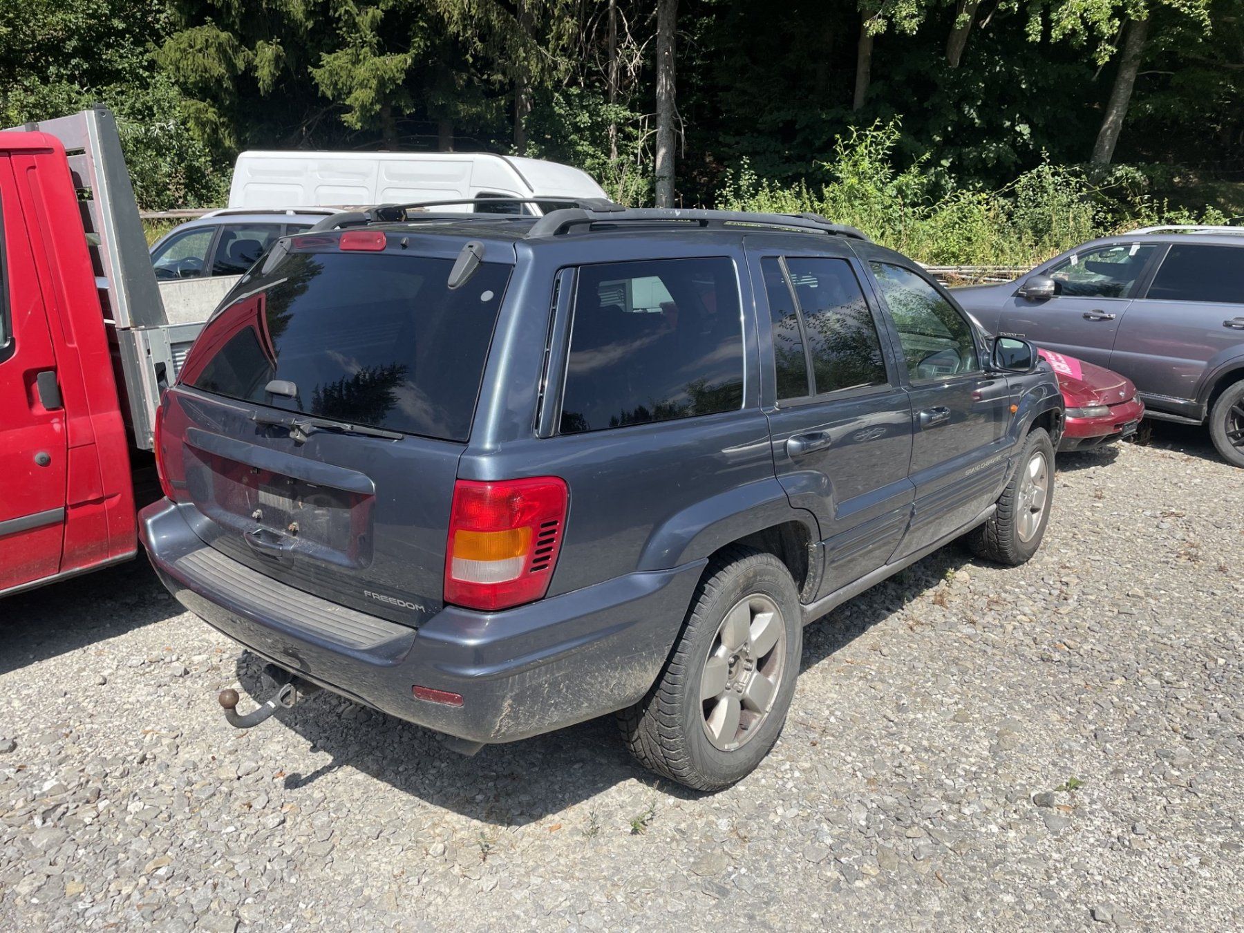 Jeep Automobili: Jeep Grand Cherokee 4.7 V8 – Usato da St. Ursen venduto da michelle027 2