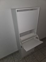 Weisser Schuhschrank für schmale Gänge
