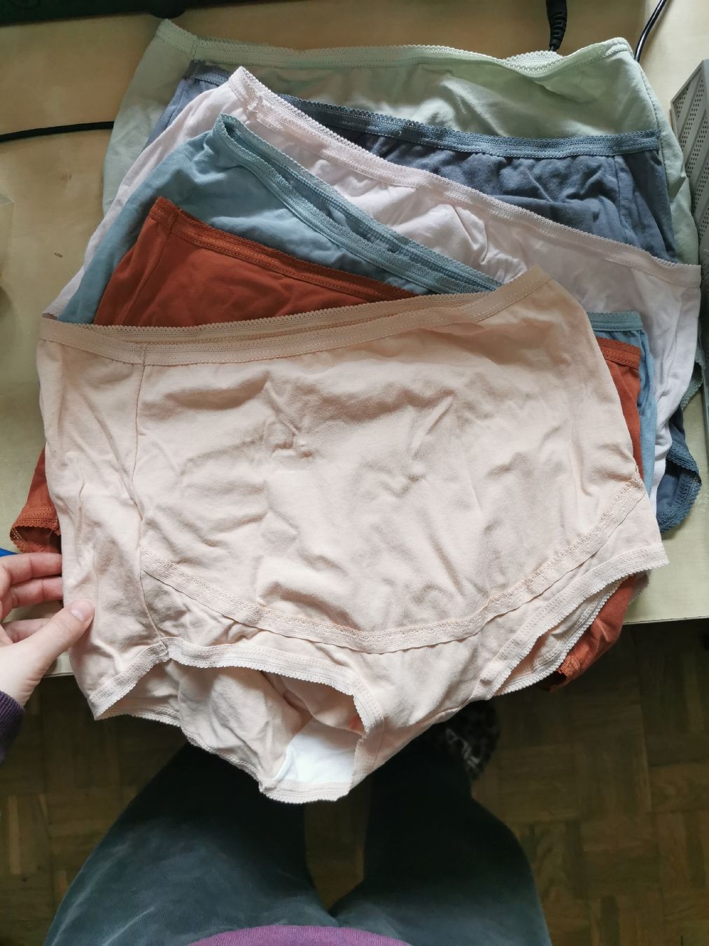 Altra biancheria intima: Lot de culottes de grossesse – Nuovo (secondo la descrizione) da Genève venduto da Loloana