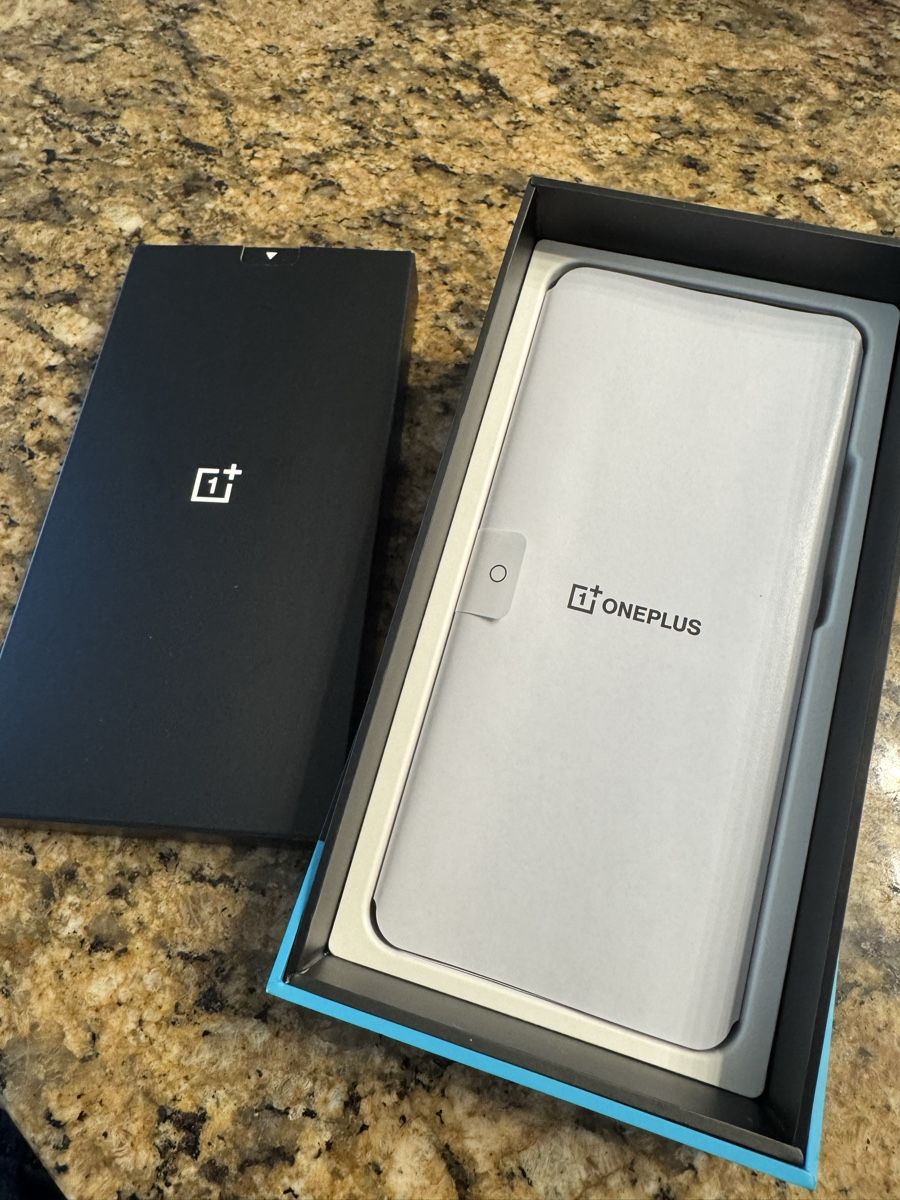 OnePlus Telefoni cellulari / Smartphones: OnePlus Nord CE5 – Nuovo e nell'imballaggio originale da Basel venduto da Fungle 3