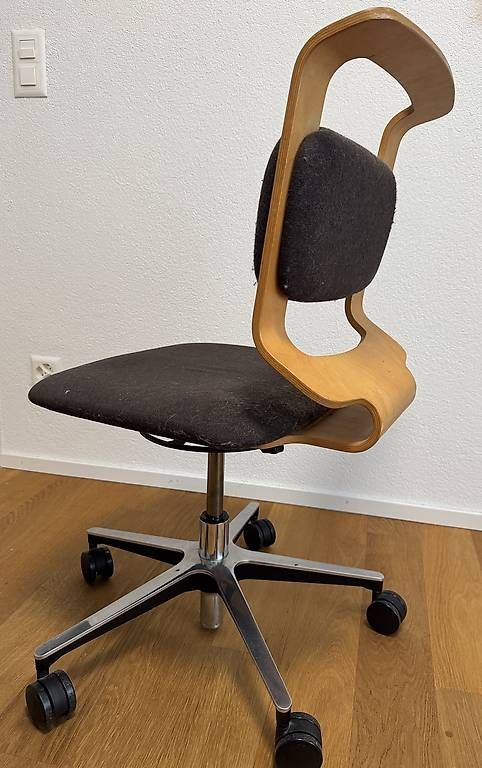 Team7 Chaises: Kinder Bürostuhl Team 7 – D'occasion à Uerikon par Giagi