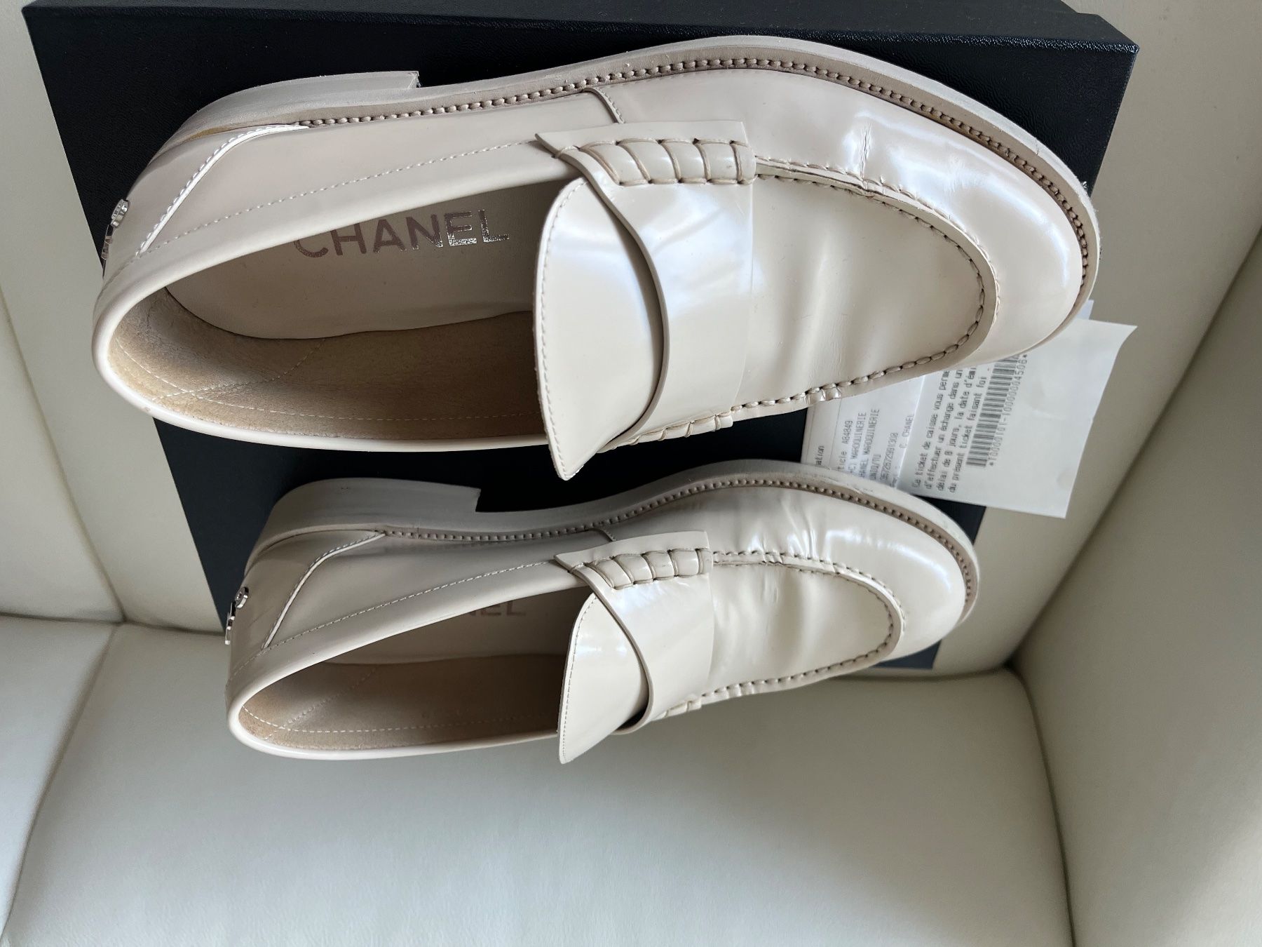 Chanel Damenschuhe: Chanel Loafers 39.5 Beige – Gebraucht aus Neuchâtel von Code001 2