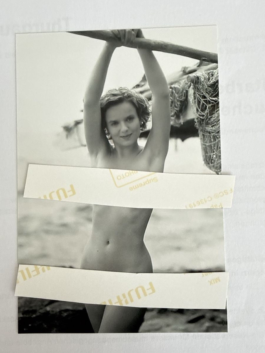 Poster & Bilder: Erotisches Foto  – Neu (gemäss Beschreibung) aus Neukirch (Egnach) von Maxi2009