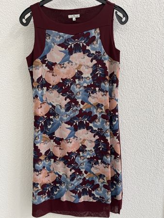 Tom Tailor Kleid, Grösse M, Weinrot-Blumenmuster,Top!