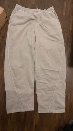 Bershka Jogger Size L